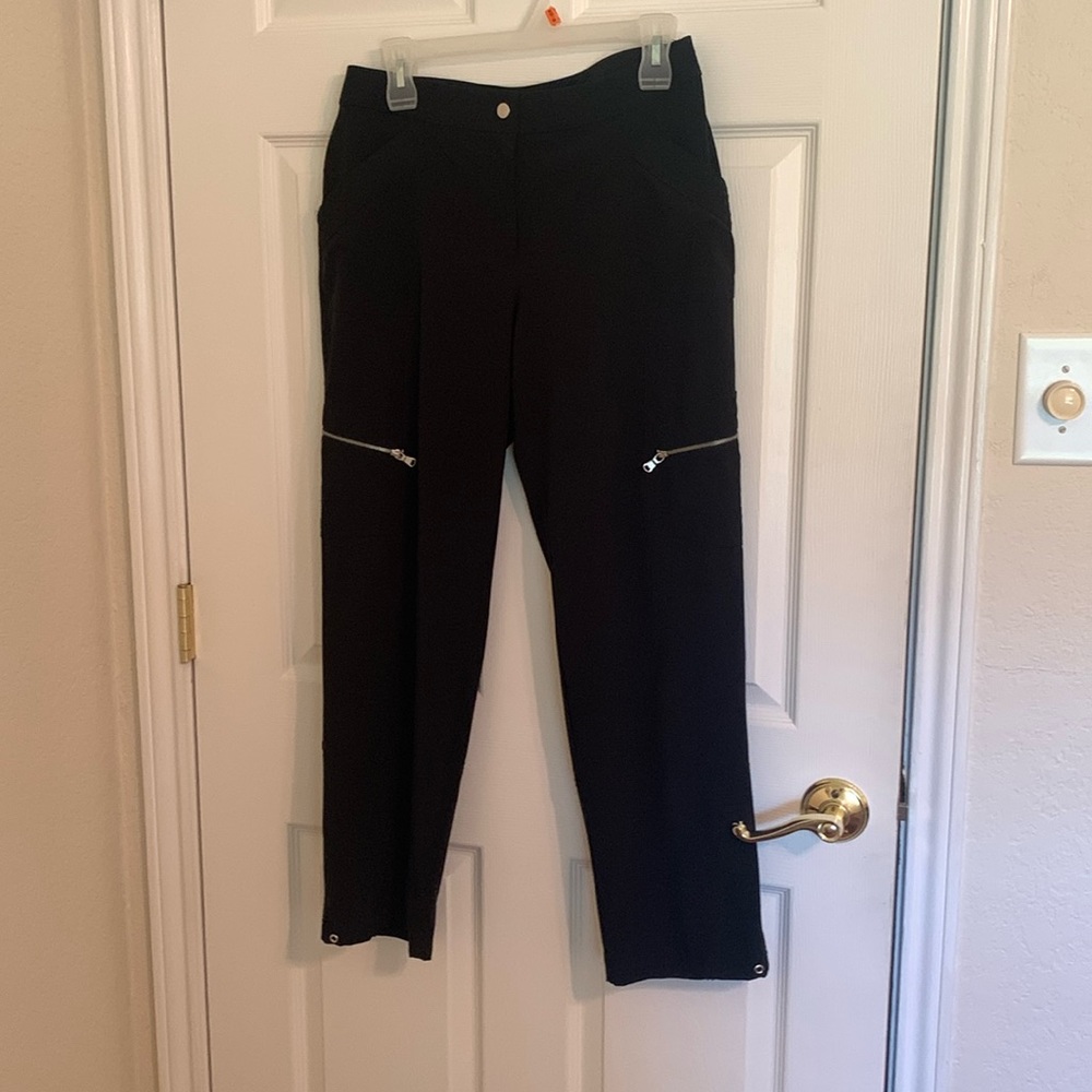 Chico’s SZ 0 (8-10) Black pants